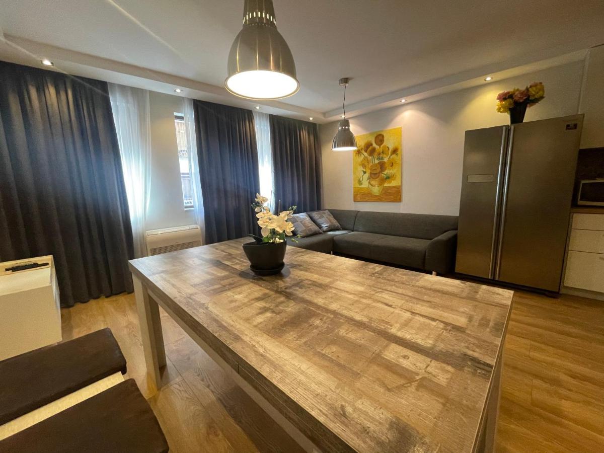 Luxury Apartments In Top City Center Varna 2 外观 照片
